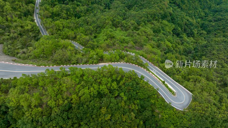 洛阳旅游白云山大山森林公路航拍