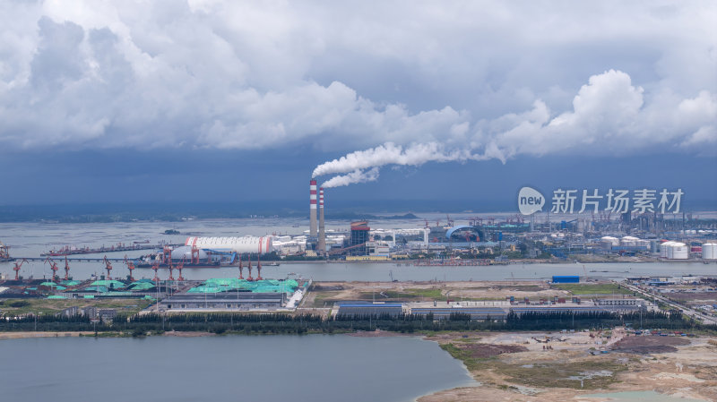 广西钦州港石油油库化工储油罐码头