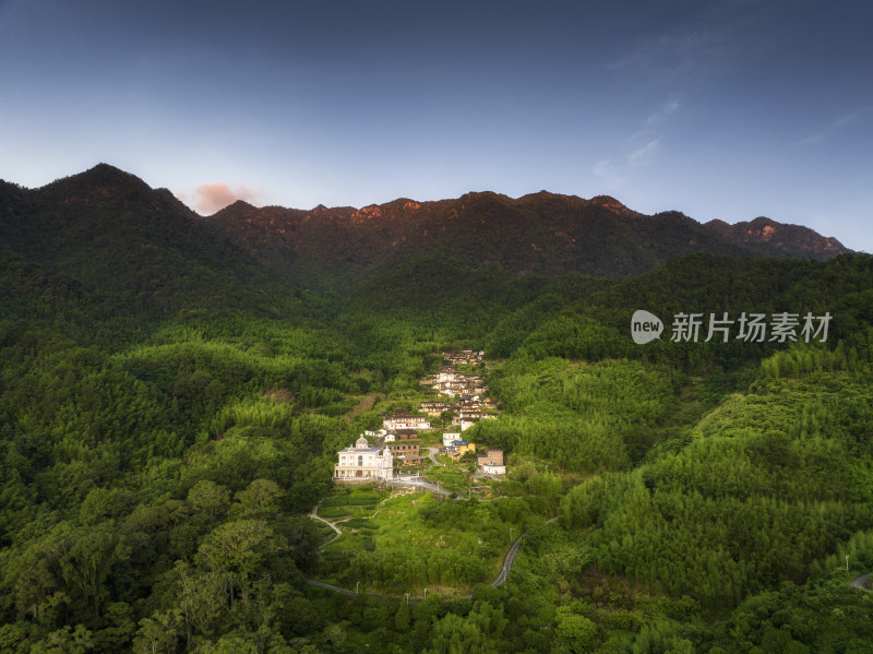 高山村落