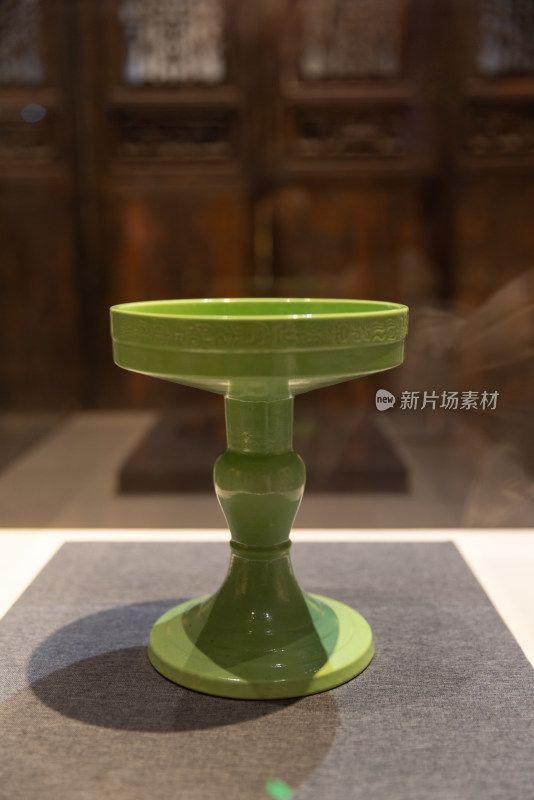 中国工艺美术馆祖容像展厅文物
