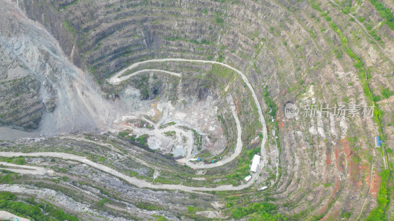 航拍湖北黄石国家矿山公园亚洲第一天坑