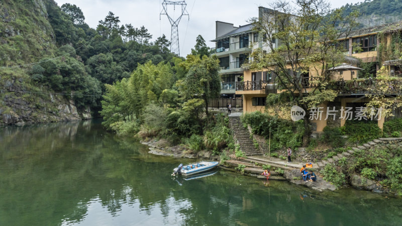 桐庐芦茨风情小镇风景