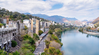 四川攀枝花东区金沙江及两岸城市风光