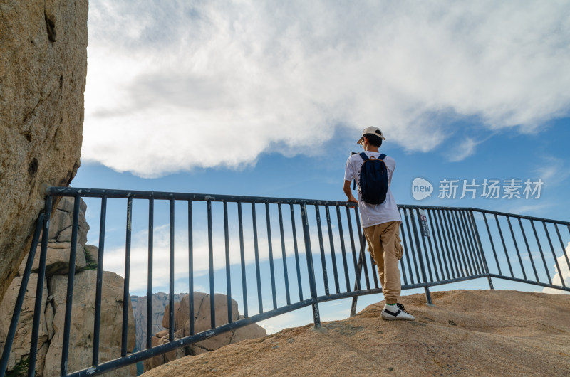 青岛崂山仰口景区登高远望