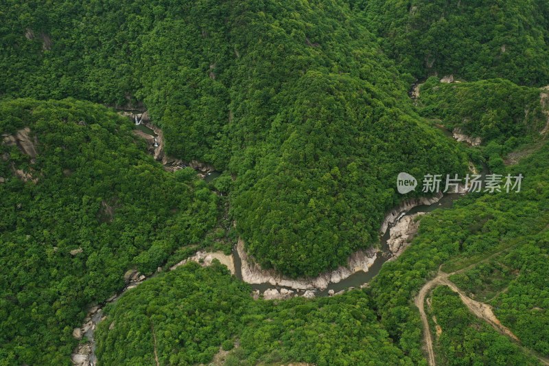 河南信阳漠河村九女潭