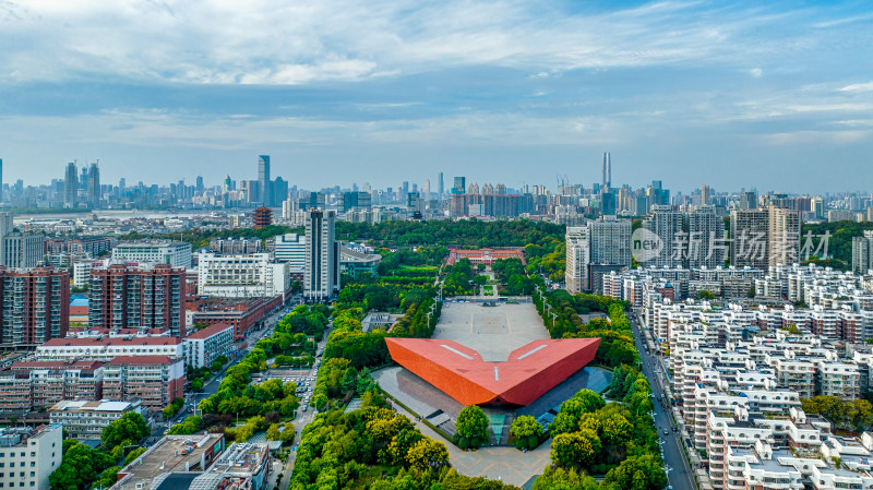 武汉辛亥革命博物馆与首义广场