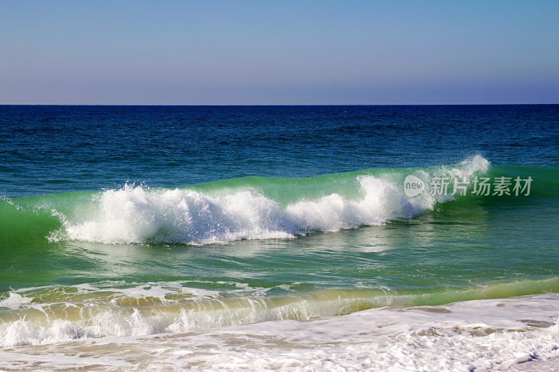 大海浪花巨浪浪潮汹涌海浪波涛汹涌