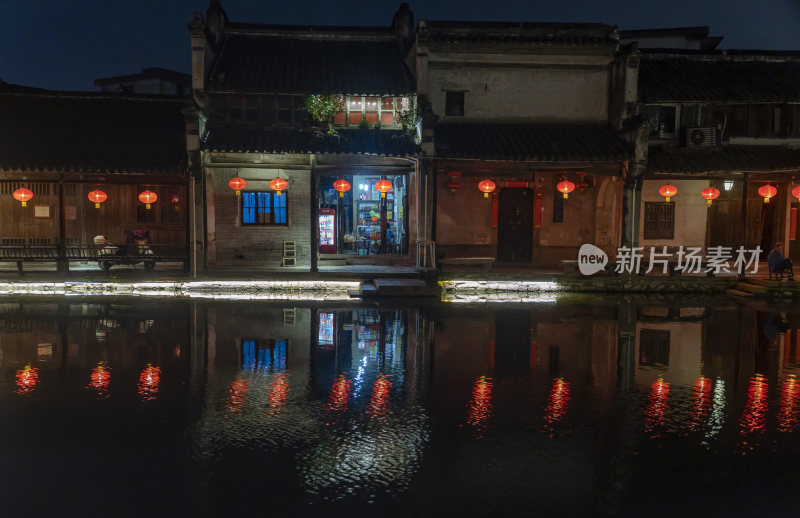 浙江湖州南浔古镇水乡百间楼夜景