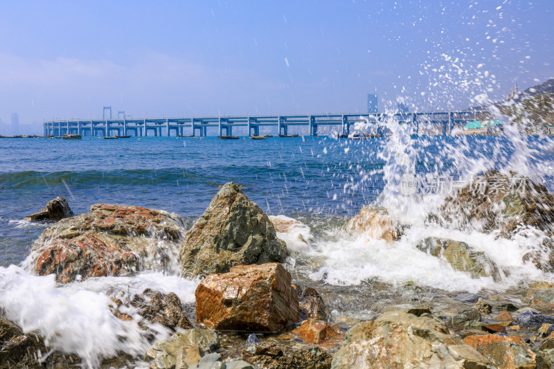 大连银沙滩海岸线海边风光