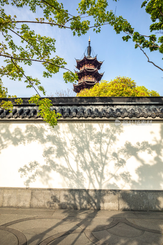 上海徐汇龙华寺龙华寺塔