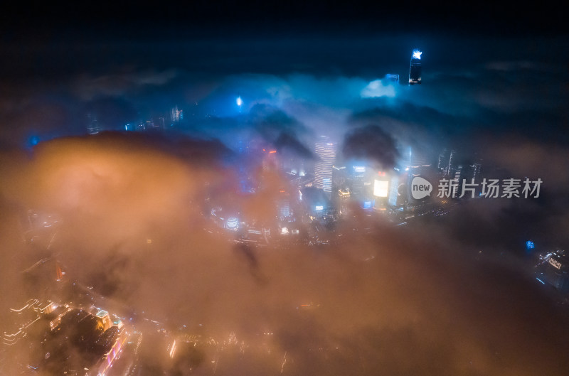 上海中心大厦平流雾俯视航拍
