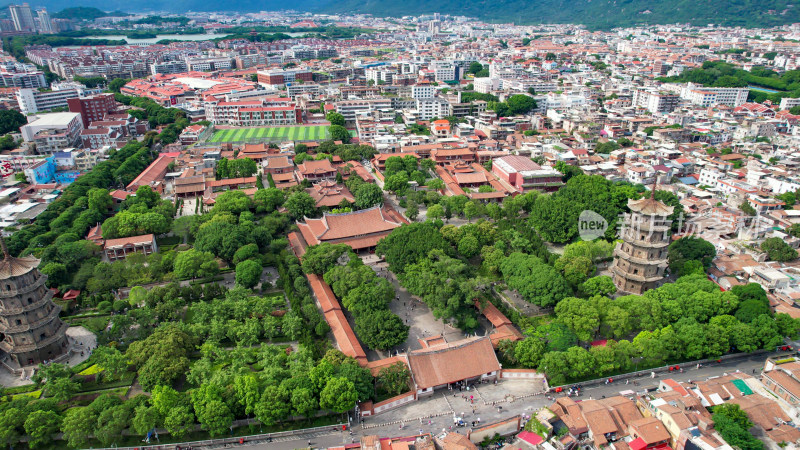 福建泉州古城开元寺古西街钟楼中山路航拍