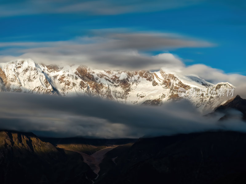 西藏林芝索松村南迦巴瓦峰雪山航拍