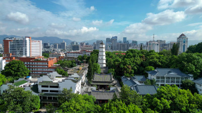 航拍福州定光寺定光塔白塔