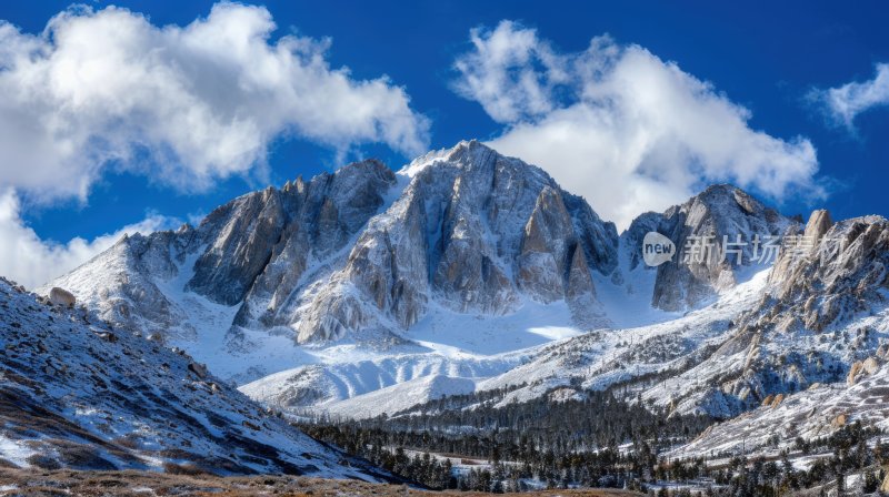 珠穆朗玛峰高峰雪山最高海拔云雾云层