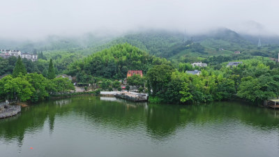 湖州莫干山劳岭水库航拍