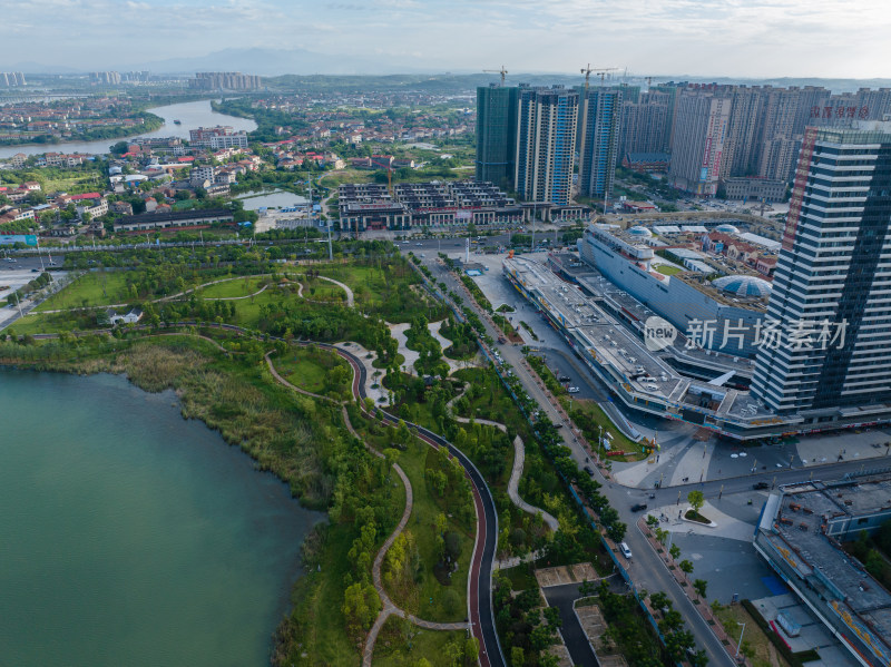 航拍清晨蓝天白云下 湖南省衡阳市酃湖公园