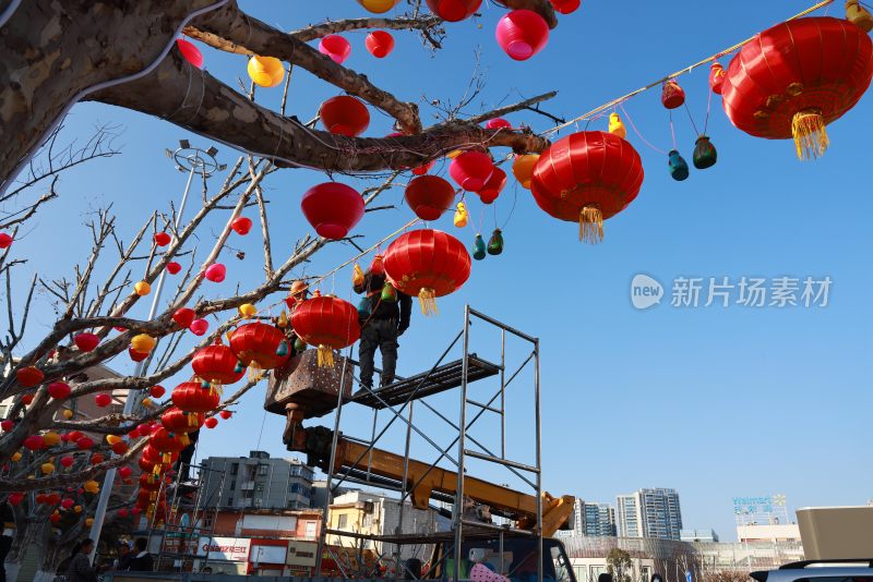 张灯结彩喜迎春节