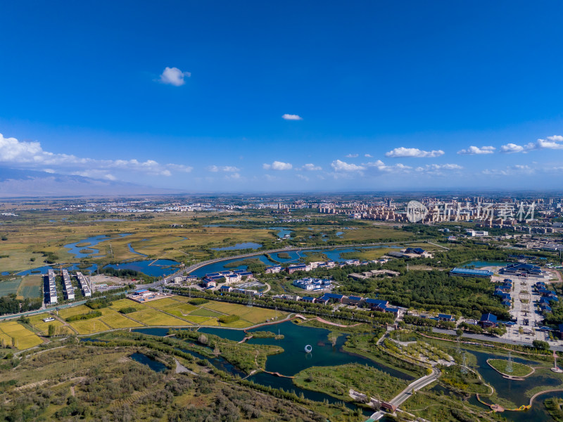 甘肃张掖芦水湾旅游度假区航拍图