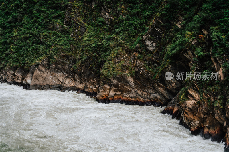 迪庆藏族自治州虎跳峡景区