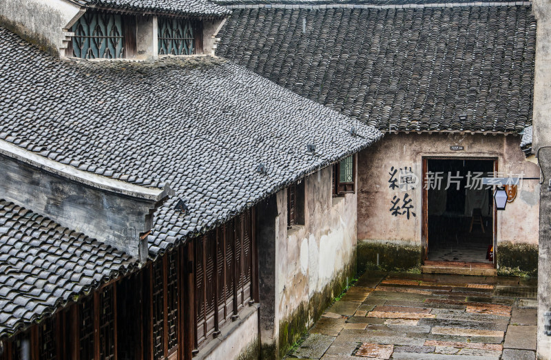 梅雨季的乌镇西栅美景