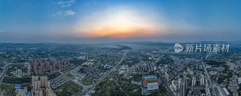 清晨山川日出迷雾全景图