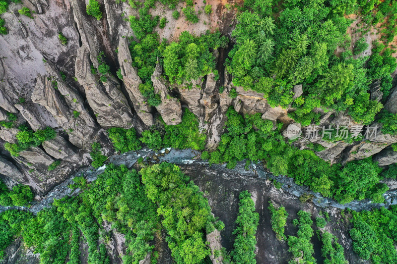 吉林长白山大峡谷