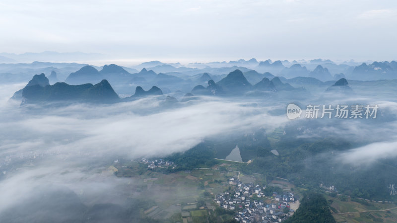 广西桂林山水水墨中国风