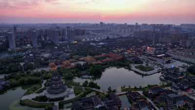 江苏宿迁城市日落晚霞夕阳西下航拍图