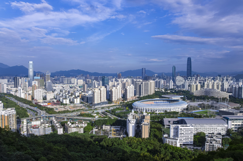 深圳笔架山顶看罗湖CBD城市高楼建筑全景