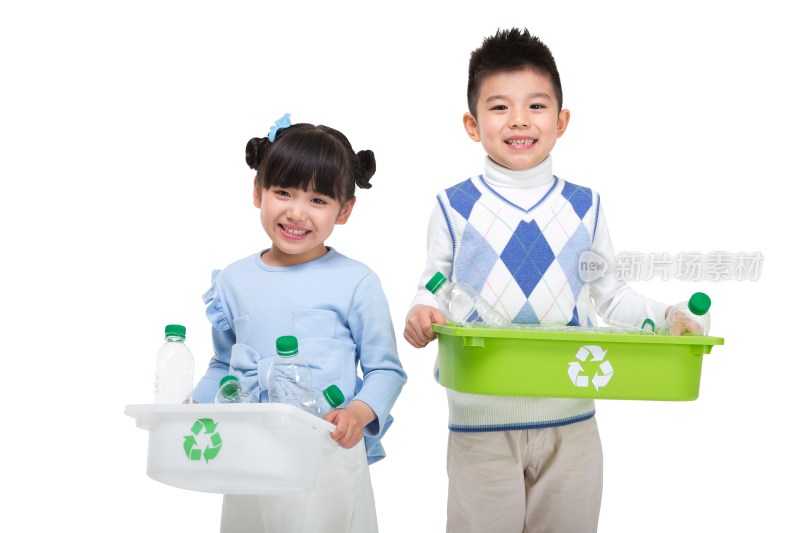 回收空塑料瓶子的节能环保儿童