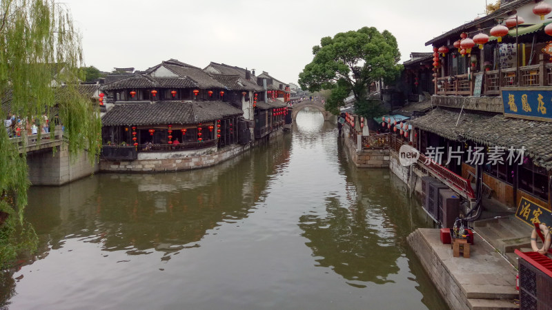 江南水乡古镇河道风景