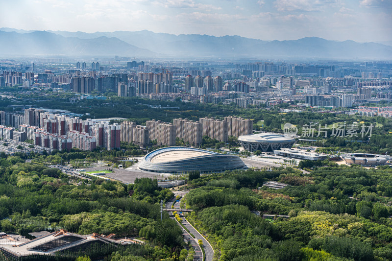 北京城市建筑群国家速滑馆