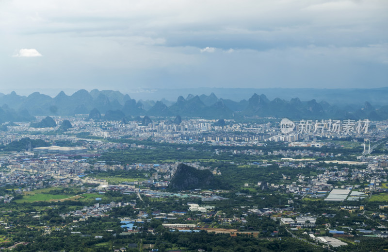 桂林尧山风光