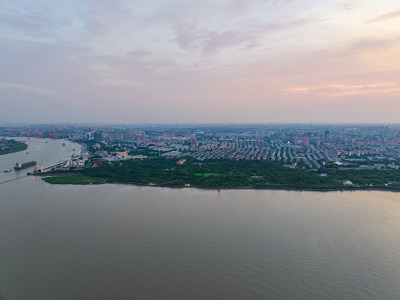 上海吴淞炮台湾国家湿地公园全景