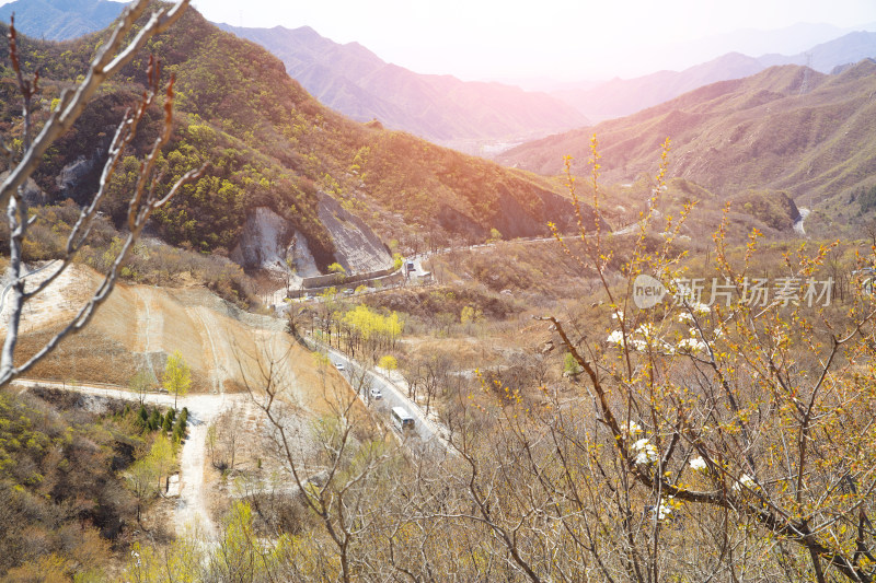 春天山里风景北京昌赤路