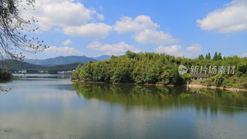 湖泊 山 树林 东方红水库