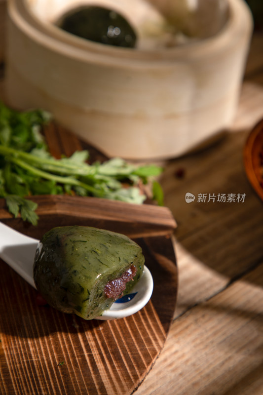 清明寒食小吃麻薯糍粑糯米艾草青团