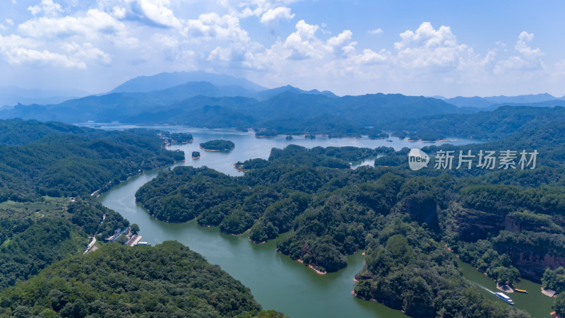 福建泰宁大金湖丹霞地貌航拍图