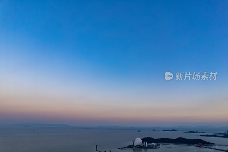 广东珠海城市夕阳晚霞航拍摄影图