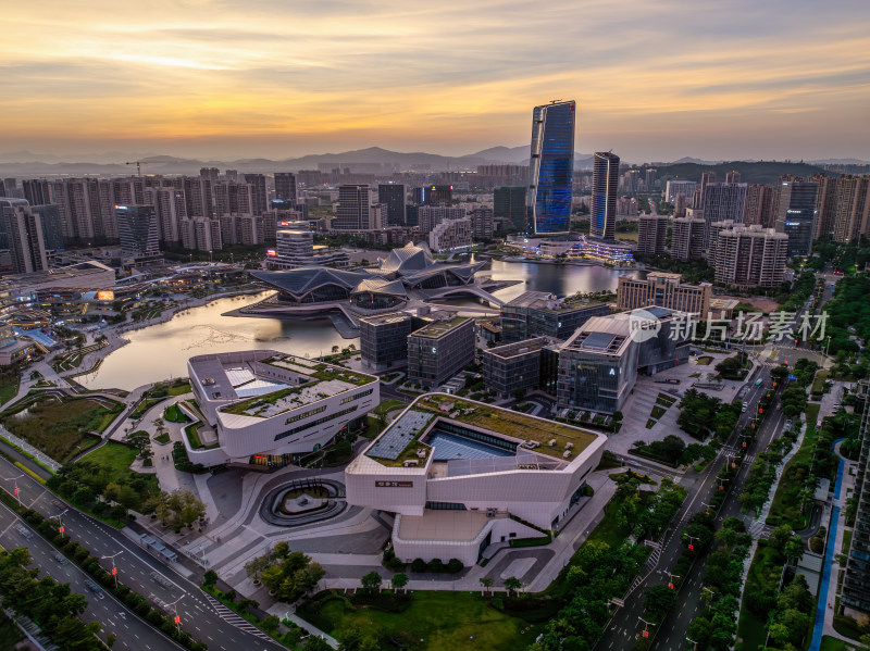 广东珠海金湾艺术中心广场高空蓝调日落航拍