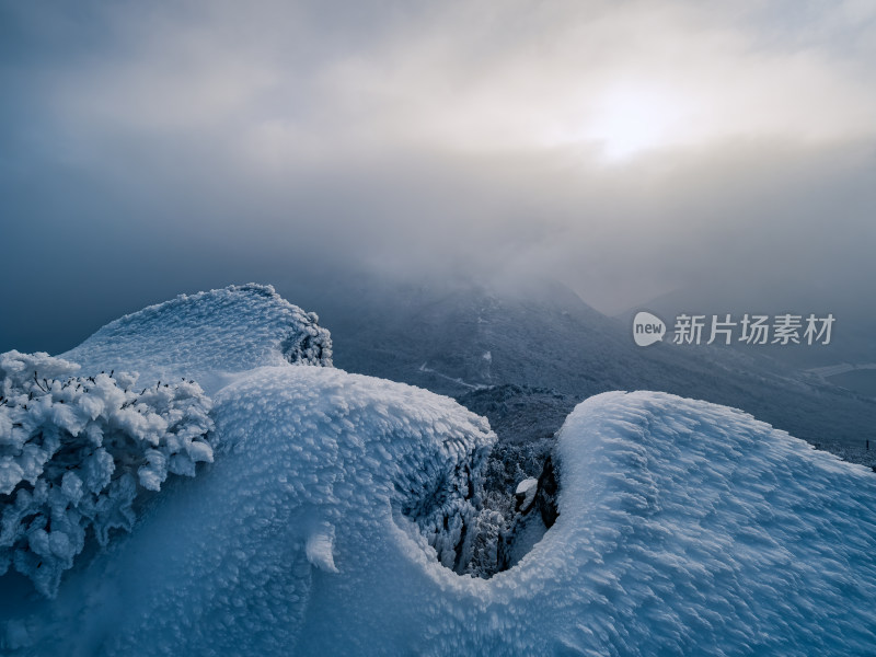 杭州临安浙西天池冬季雪景雾凇野外自然风光