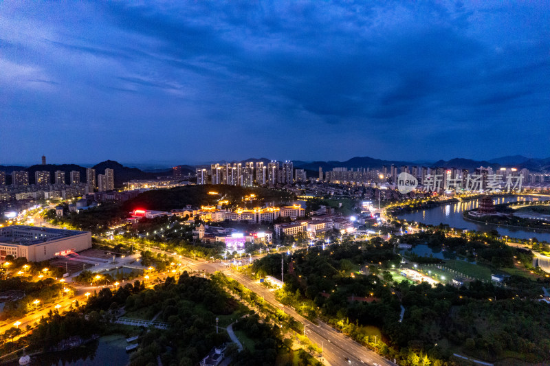 宜春城市夜景交通航拍图