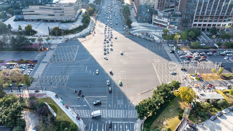 成都高新区天府二街与天府大道的十字路口