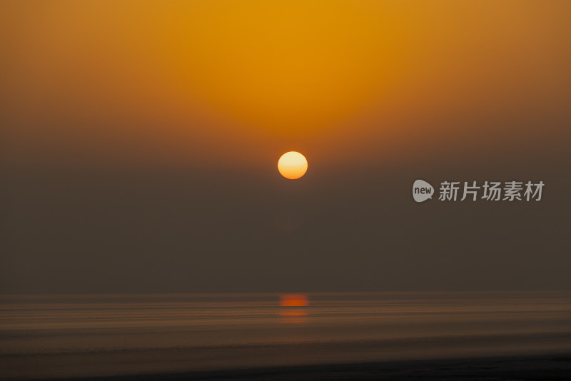 杭州钱塘江江海湿地滩涂日出
