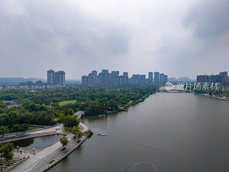 眉山远景楼河流周边风景航拍图