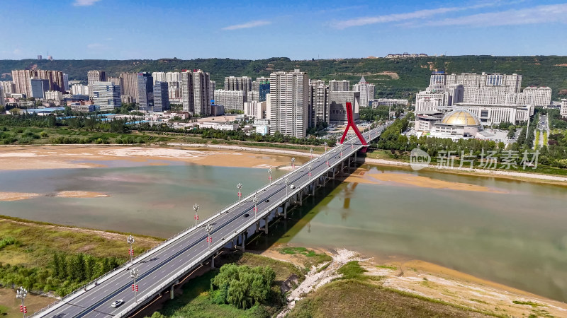 陕西宝鸡盘龙大桥地标建筑航拍图