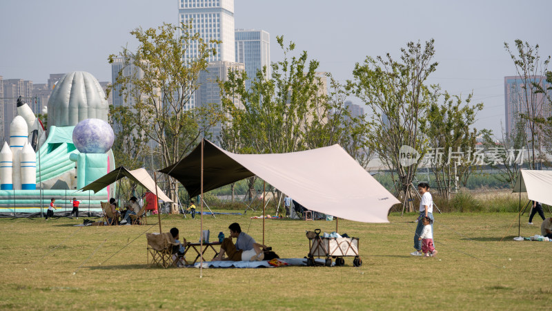 武汉汉阳龙阳湖公园露营