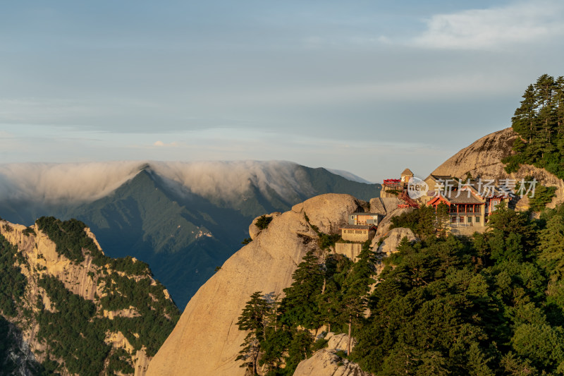 陕西华山山顶的风光