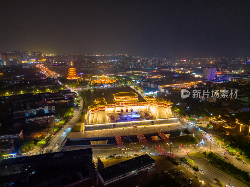 广西桂林日月双塔夜景灯光航拍摄影